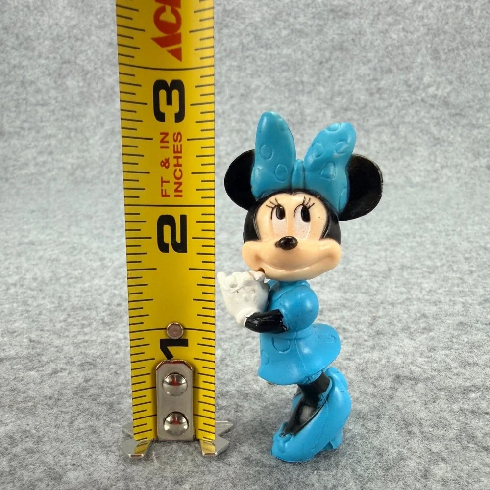 Disney Minnie Mouse PVC Figure Blue Dress Holding Gloves 2.75